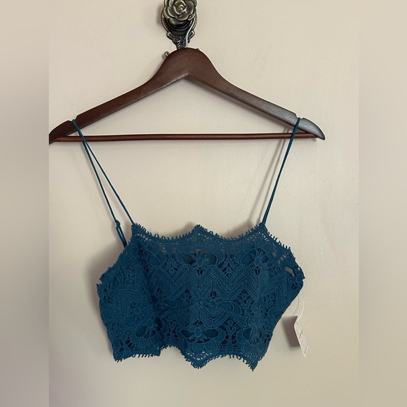 NWT FREE PEOPLE FP One Athena Bralette / Night Swim Large - Picture 2 of 7